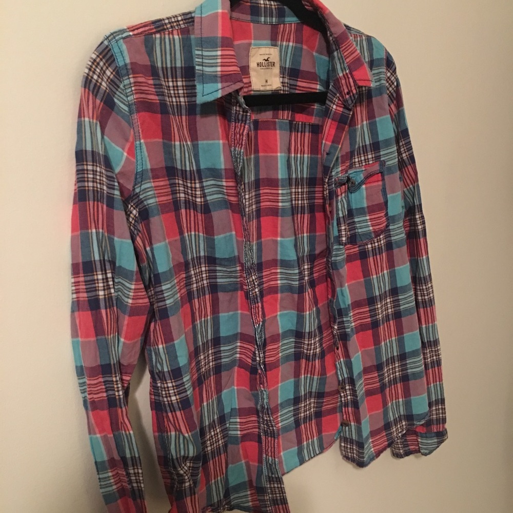 NEW HOLLISTER PLAID ! - Picture 2 of 4
